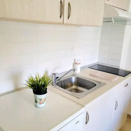 Apartment Center River Florina