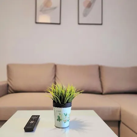 Apartment Center River Florina